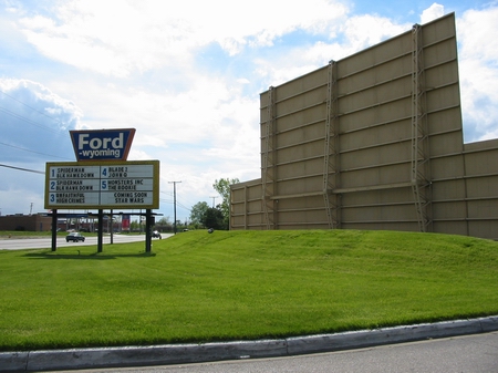 Ford-Wyoming Drive In Dearborn - Marquee And Screen - Photo From Water Winter Wonderland